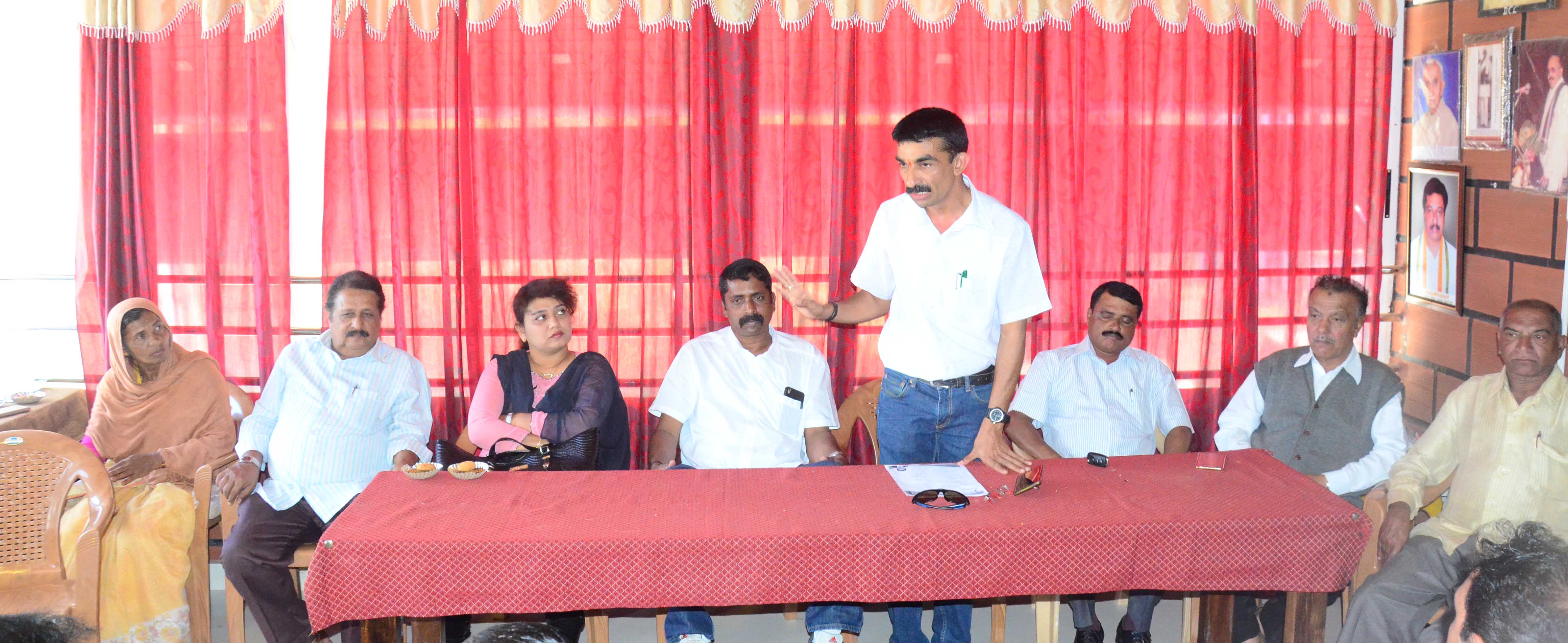 ಮಡಿಕೇರಿ: ಜಿಲ್ಲೆಯ ಎರಡೂ ಕ್ಷೇತ್ರಗಳ ಗೆಲುವಿಗೆ ಶ್ರಮಿಸಿ; ಚುಮ್ಮಿದೇವಯ್ಯ ಕರೆ